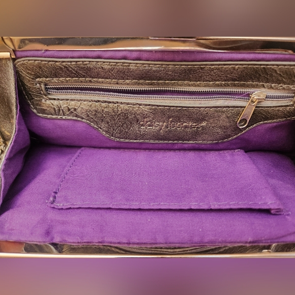 Gorgeous Daisy Fuentes Silver Pewter Jewel Closure Clutch Purse with Chain - Picture 10 of 13